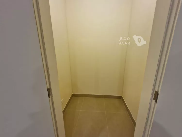 فيلا للإيجار في شارع رقم 2086, حي سدرة, مدينة الرياض, منطقة الرياض 9