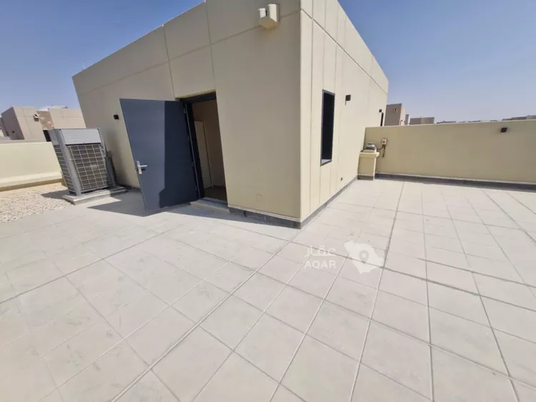 فيلا للإيجار في شارع رقم 2072, حي سدرة, مدينة الرياض, منطقة الرياض 22