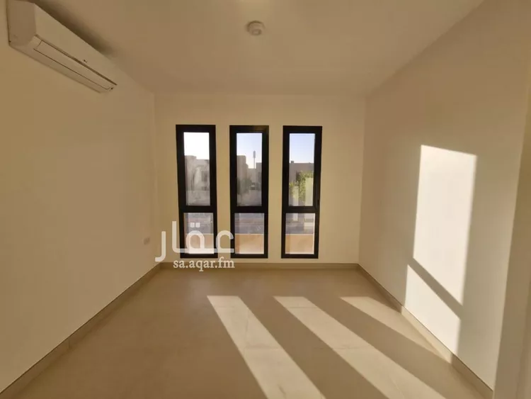 فيلا للإيجار في شارع رقم 1042, حي سدرة, مدينة الرياض, منطقة الرياض صورة 3