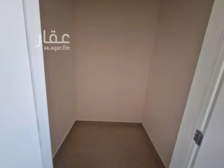 فيلا للإيجار في شارع رقم 2025, حي سدرة, مدينة الرياض, منطقة الرياض 19