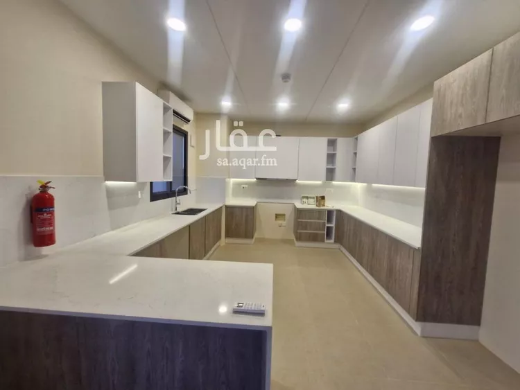 فيلا للإيجار في شارع رقم 2090, حي سدرة, مدينة الرياض, منطقة الرياض 9