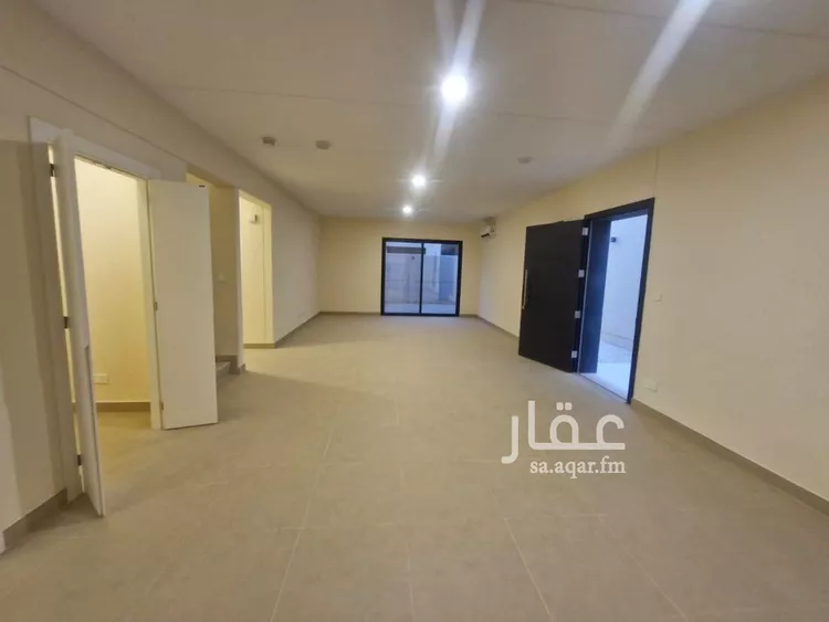 فيلا للإيجار في شارع رقم 2026, حي سدرة, مدينة الرياض, منطقة الرياض صورة 3
