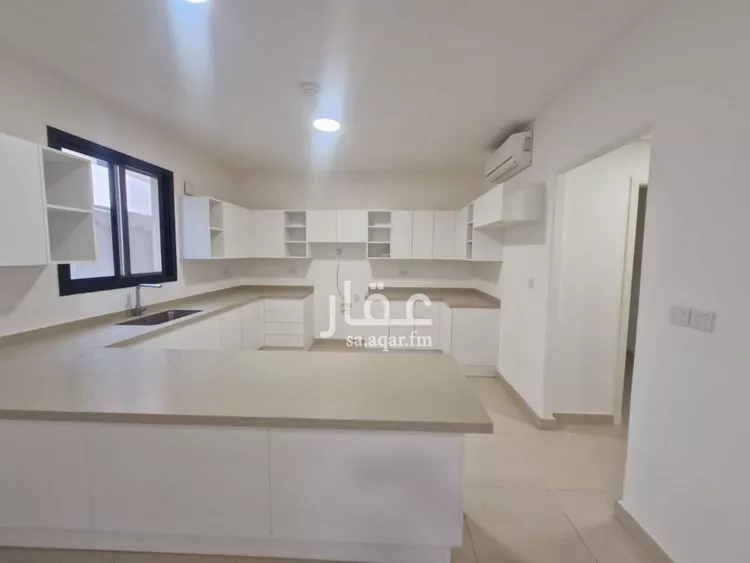 فيلا للبيع في شارع رقم 1072, حي سدرة, مدينة الرياض, منطقة الرياض صورة 2