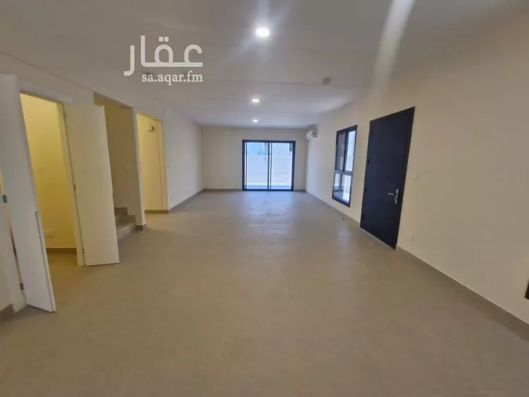فيلا للإيجار في شارع رقم 2028, حي سدرة, مدينة الرياض, منطقة الرياض صورة 2