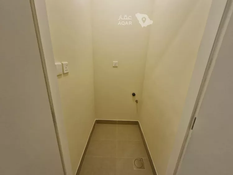 فيلا للإيجار في شارع رقم 2063, حي سدرة, مدينة الرياض, منطقة الرياض 14