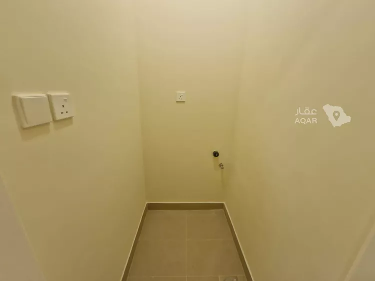 فيلا للبيع في شارع رقم 2064, حي سدرة, مدينة الرياض, منطقة الرياض 13