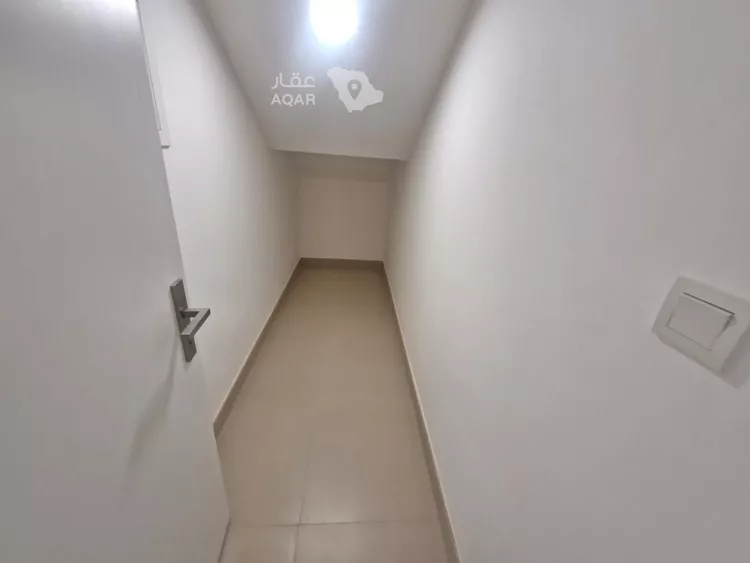 فيلا للبيع في شارع رقم 1072, حي سدرة, مدينة الرياض, منطقة الرياض 17