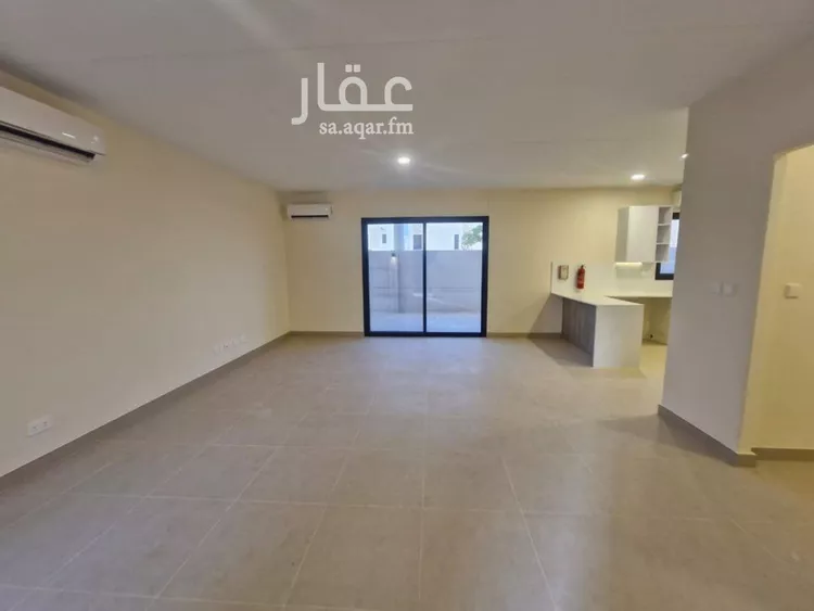فيلا للإيجار في شارع رقم 2089, حي سدرة, مدينة الرياض, منطقة الرياض 18