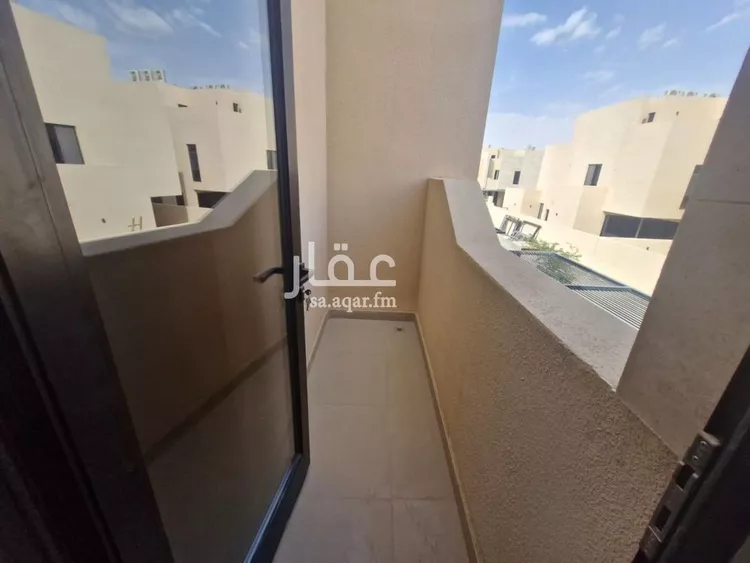 فيلا للإيجار في شارع رقم 1208, حي سدرة, مدينة الرياض, منطقة الرياض 21