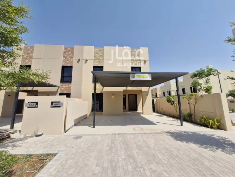 فيلا للإيجار في شارع رقم 2025, حي سدرة, مدينة الرياض, منطقة الرياض