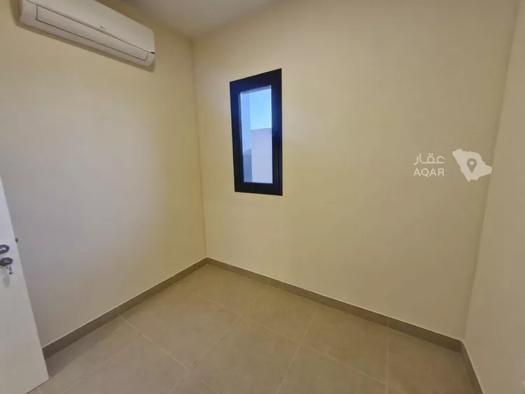 فيلا للإيجار في شارع رقم 2022, حي سدرة, مدينة الرياض, منطقة الرياض 8