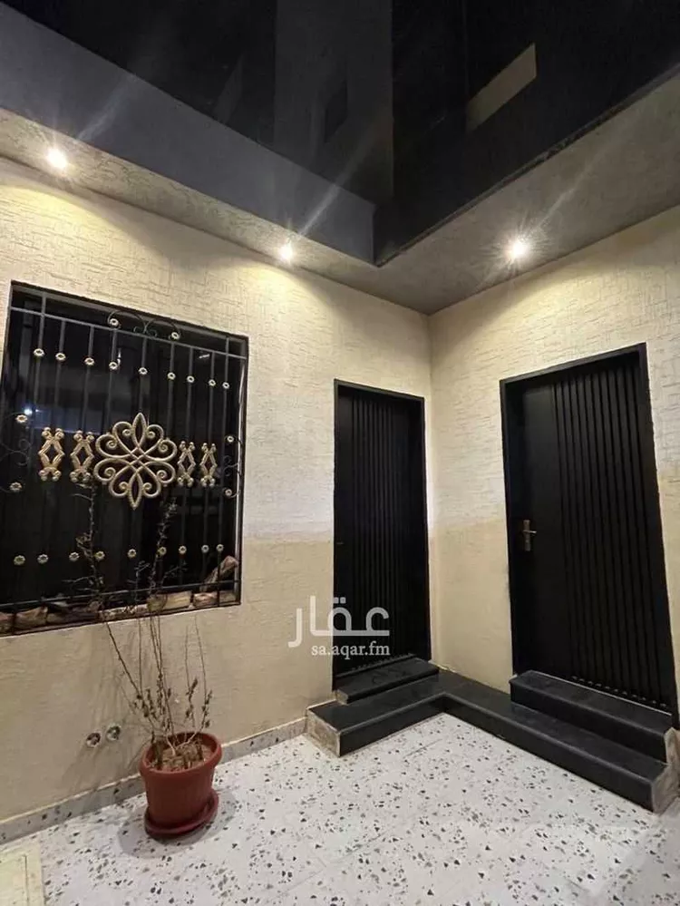 فيلا للبيع في شارع العماد بن كثير, حي أحد, مدينة الرياض, منطقة الرياض صورة 3