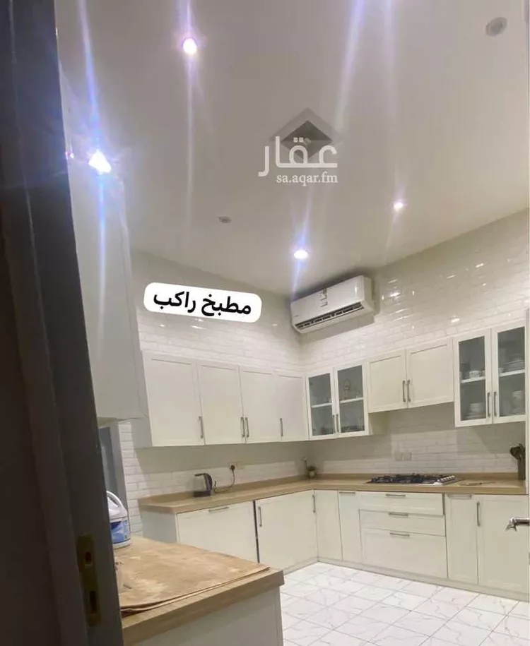فيلا للإيجار في شارع صالح كمال الدين, حي عكاظ, مدينة الرياض, منطقة الرياض صورة 3