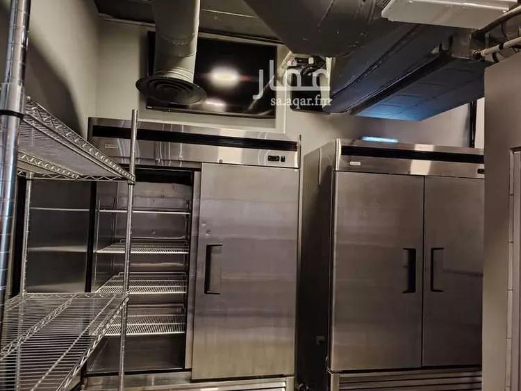 محل للإيجار في شارع طريق الامير محمد بن سعد بن عبد العزيز, حي الملقا, مدينة الرياض, منطقة الرياض صورة 5