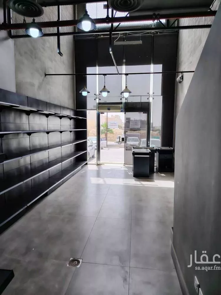 محل للإيجار في شارع طريق الامير محمد بن سعد بن عبد العزيز, حي الملقا, مدينة الرياض, منطقة الرياض صورة 3