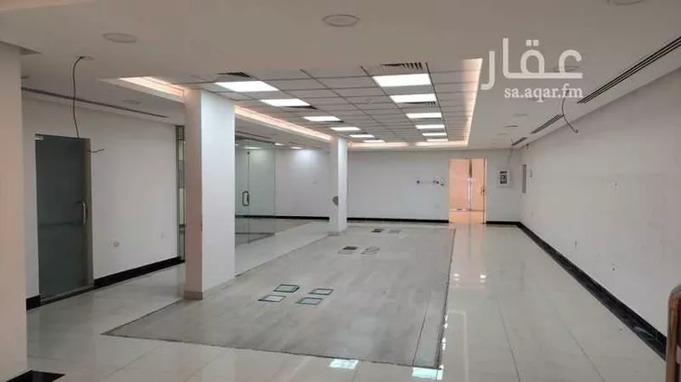 محل للإيجار في شارع الامام عبدالله بن سعود بن عبدالعزيز الفرعى, حي إشبيلية, مدينة الرياض, منطقة الرياض صورة 2