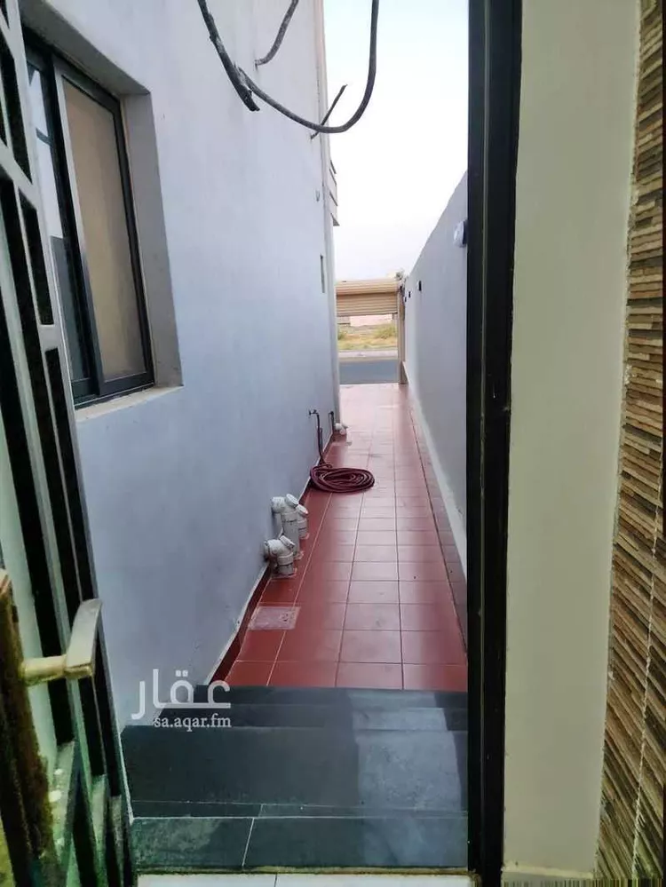 فيلا للبيع في شارع عنبسه سحيم, حي الرياض, مدينة جدة, منطقة مكة المكرمة 9