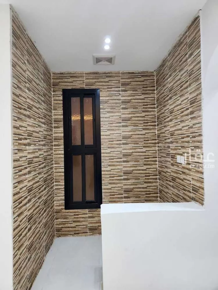 فيلا للبيع في شارع عنبسه سحيم, حي الرياض, مدينة جدة, منطقة مكة المكرمة 7