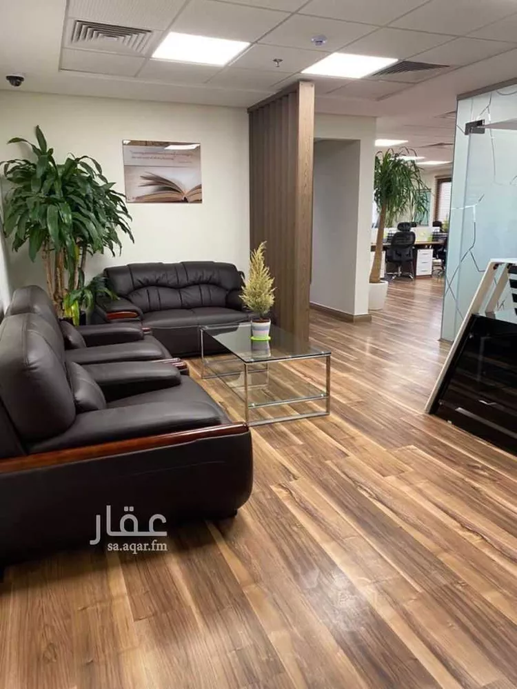 مكتب تجاري للإيجار في شارع العليا, حي العليا, مدينة الرياض, منطقة الرياض