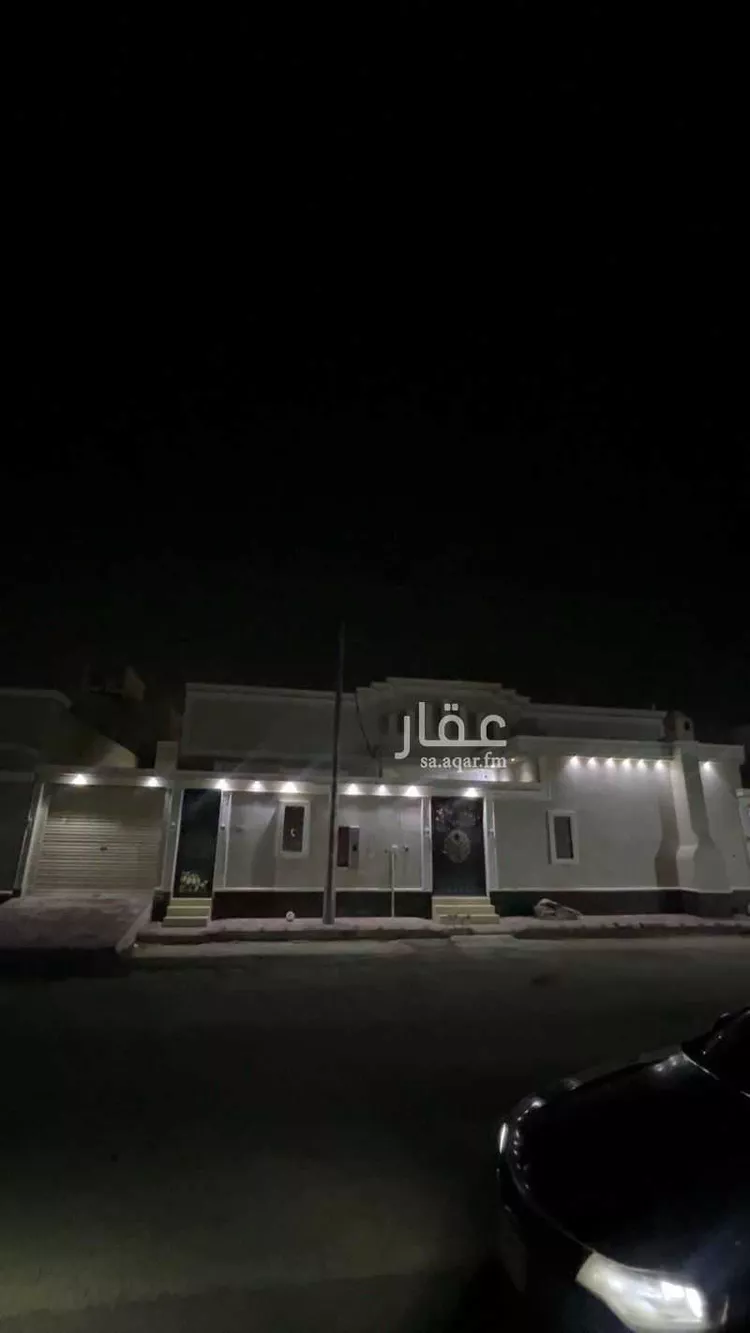 فيلا للبيع في شارع الجامعة 16 ، حي الريف ، المزاحمية ، المزاحمية