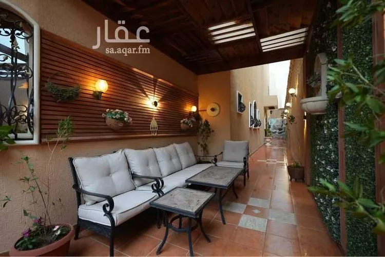 فيلا للبيع في شارع الكاف, حي إشبيلية, مدينة الرياض, منطقة الرياض صورة 4