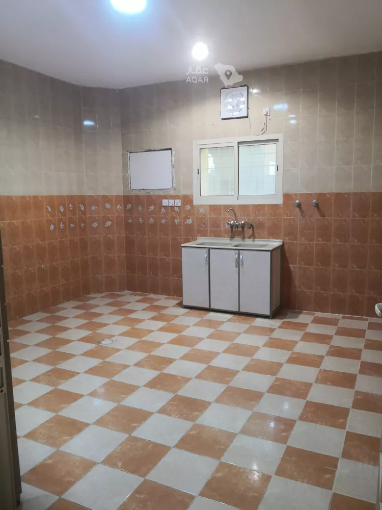شقة للإيجار في شارع ابو الثناء الحراني, حي الندى, مدينة الدمام, المنطقة الشرقية صورة 2