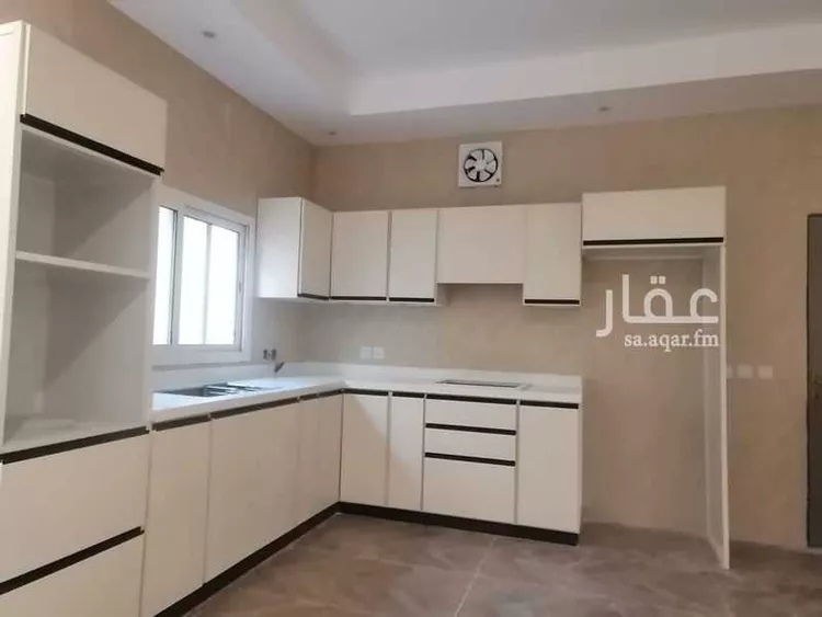 فيلا للإيجار في شارع الاصدقاء, حي البحيرة, مدينة الخبر, المنطقة الشرقية صورة 4