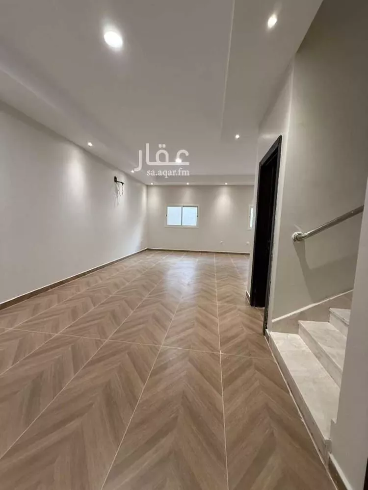 فيلا للإيجار في شارع الاصدقاء, حي البحيرة, مدينة الخبر, المنطقة الشرقية صورة 3