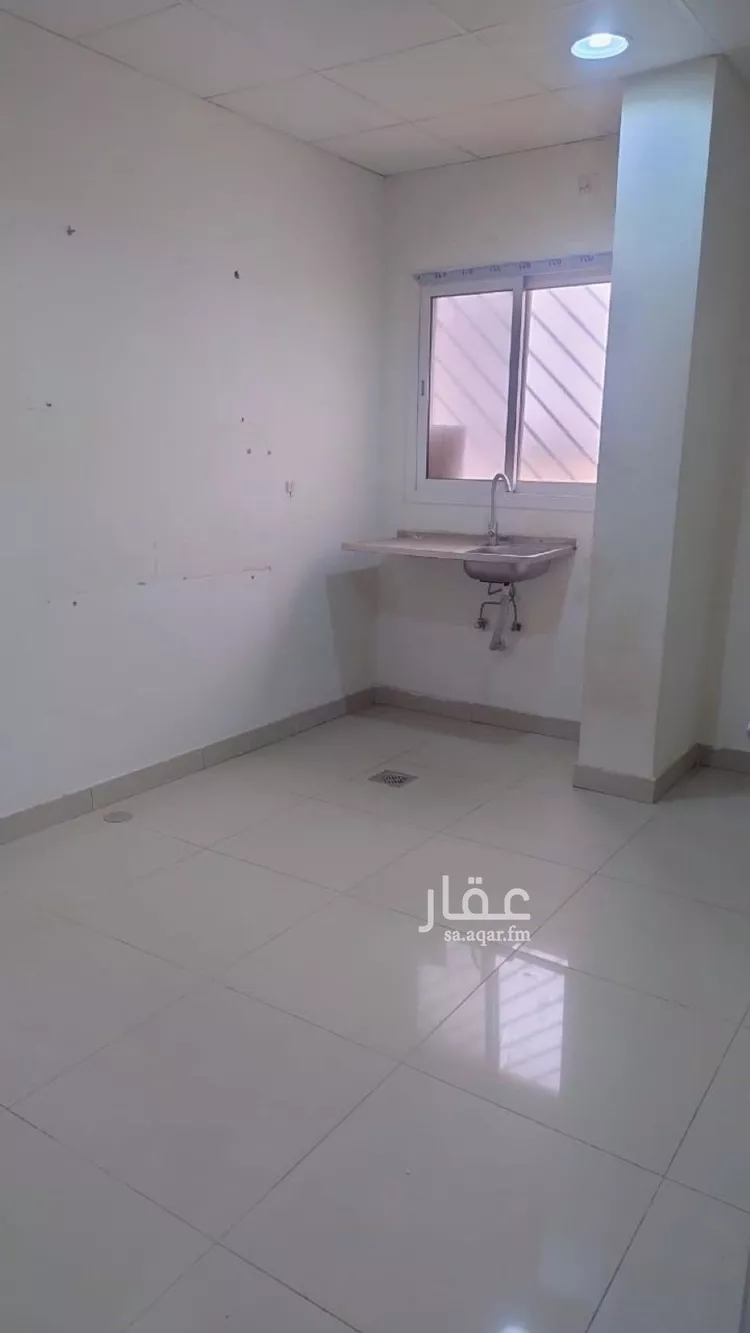 مكتب تجاري للإيجار في شارع سلمان الفارسي, حي النهضة, مدينة الرياض, منطقة الرياض 6