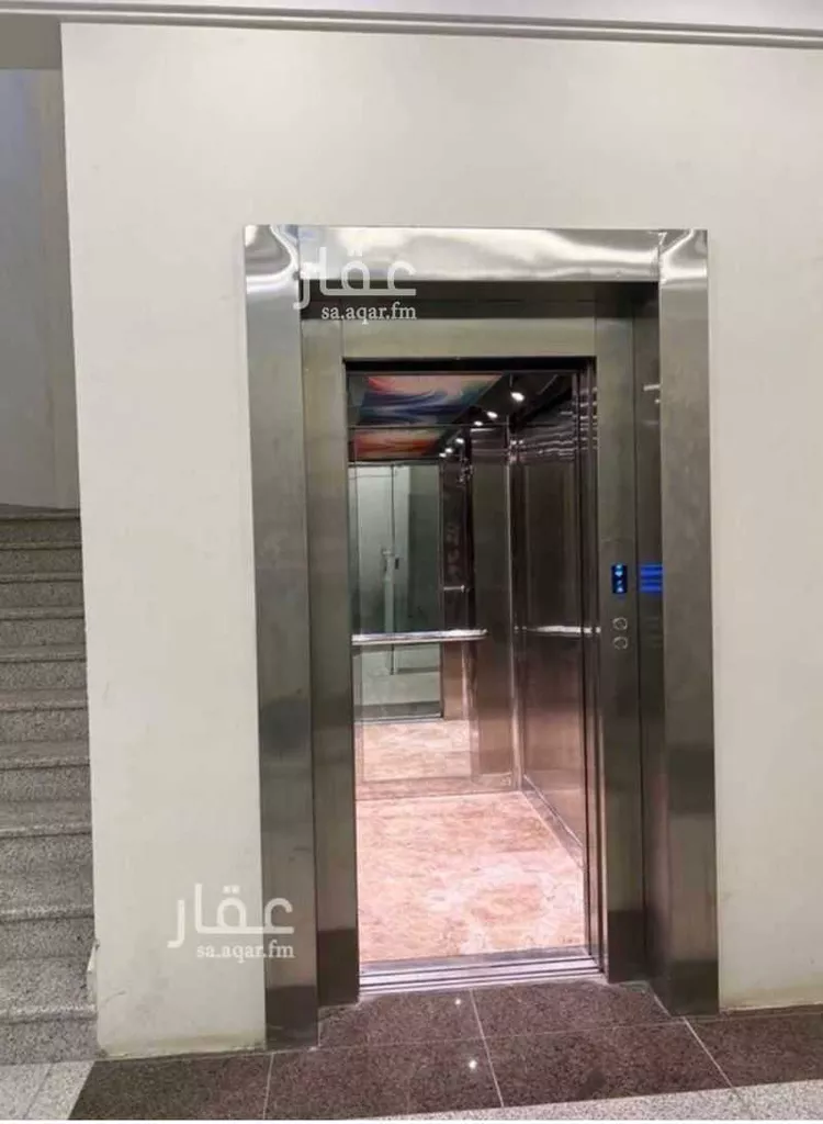Commercial Office for Rent in Riyadh King Fahd صورة 2