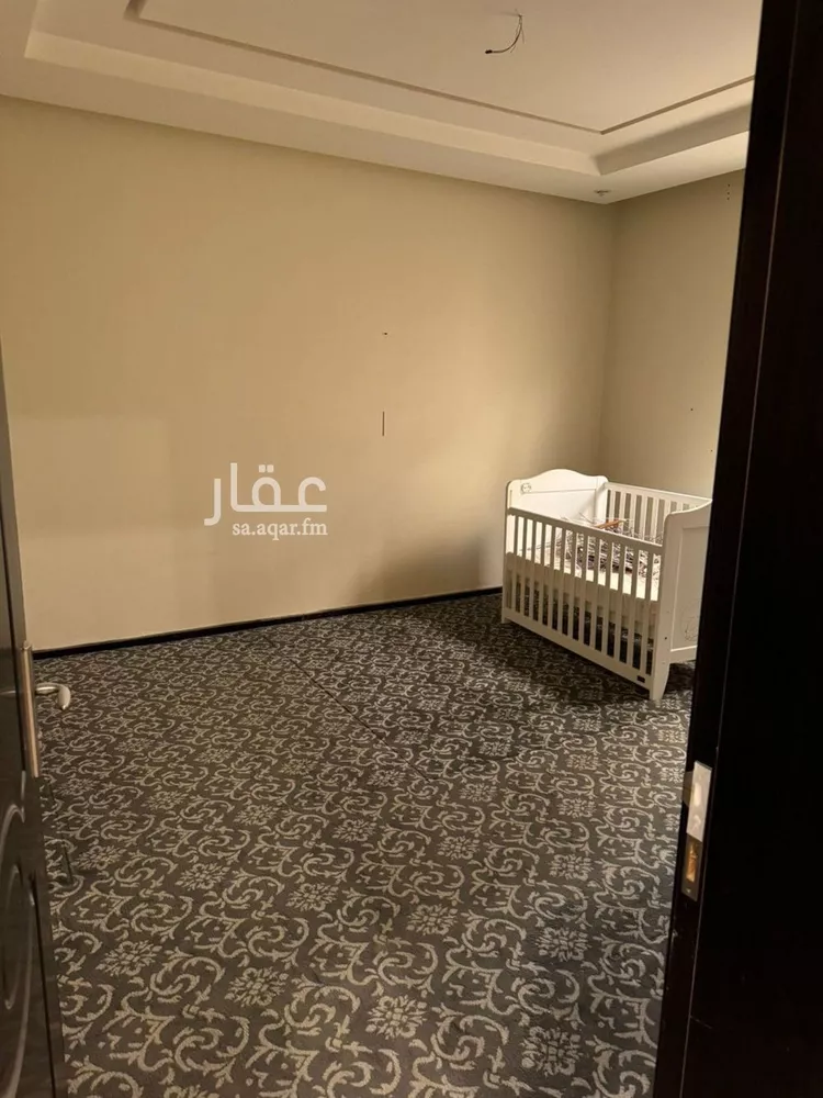 فيلا للبيع في شارع الحبيل, حي النفل, مدينة الرياض, منطقة الرياض صورة 2