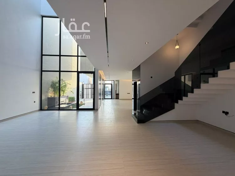 فيلا للبيع في شارع عيسى بن ابراهيم الربعي, حي العارض, مدينة الرياض, منطقة الرياض صورة 3