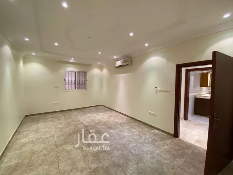 فيلا للبيع في شارع جبل العوصاء, حي التعاون, مدينة الرياض, منطقة الرياض صورة 3