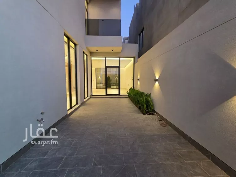 فيلا للبيع في شارع زكريا بن إسحاق, حي النرجس, مدينة الرياض, منطقة الرياض صورة 3