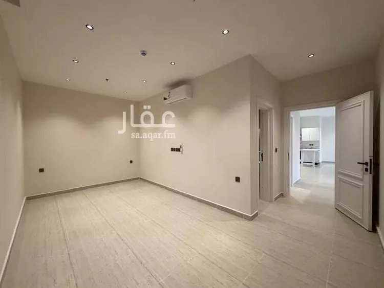 شقة للإيجار في شارع محمد بن ناصر المبارك, حي عرقة, مدينة الرياض, منطقة الرياض صورة 2