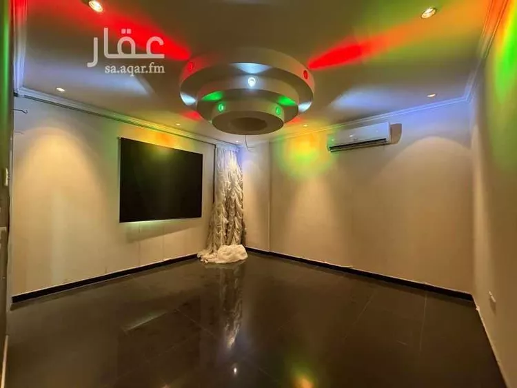 شقة للإيجار في شارع طريق عثمان بن عفان, حي الملك عبدالله, مدينة الرياض, منطقة الرياض 9