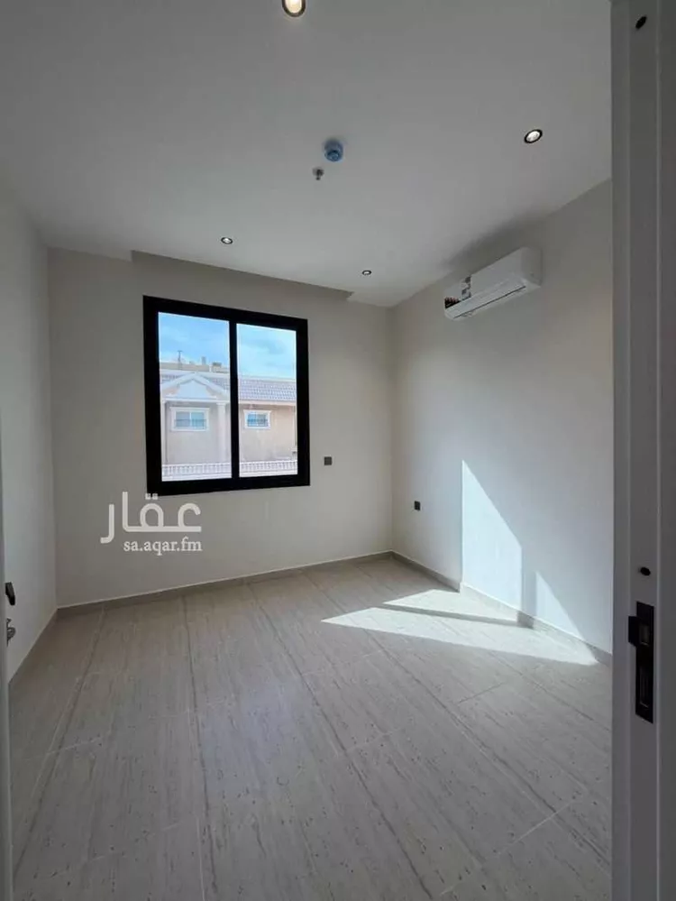 شقة للإيجار في شارع محمد بن ناصر المبارك, حي عرقة, مدينة الرياض, منطقة الرياض 6