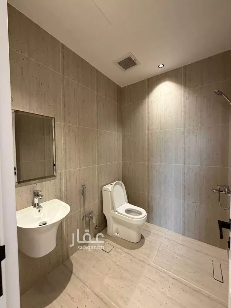 شقة للإيجار في شارع محمد بن ناصر المبارك, حي عرقة, مدينة الرياض, منطقة الرياض صورة 5