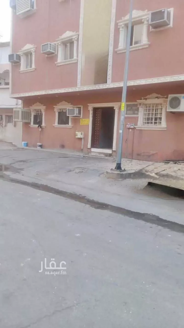 شقة للإيجار في شارع ابن هذيل, حي الخالدية, مدينة الرياض, منطقة الرياض