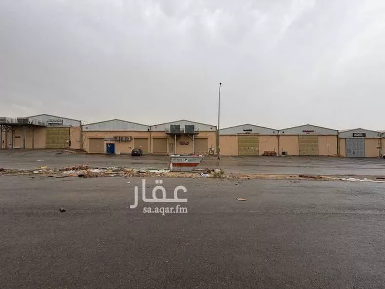 مستودع للإيجار في شارع توران, حي العزيزية, مدينة الرياض, منطقة الرياض