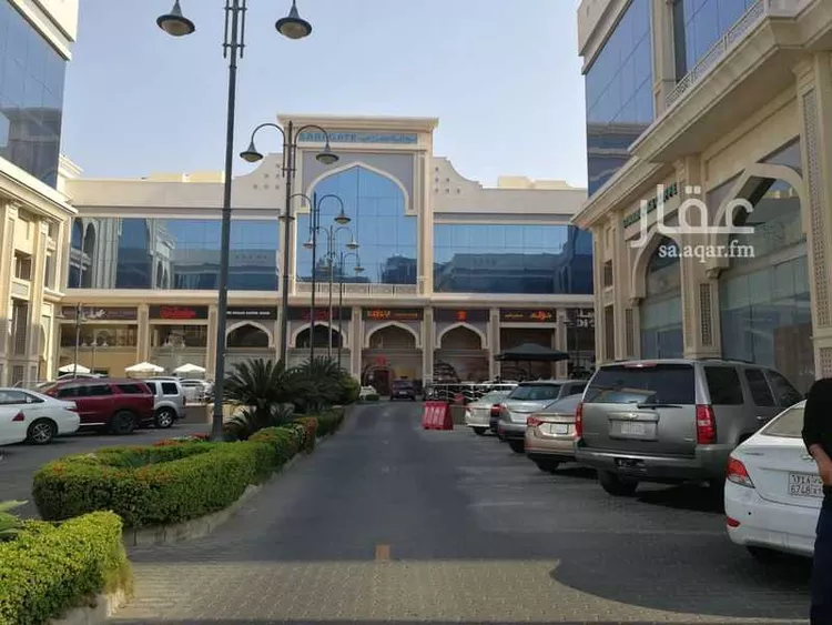 Shop for Rent in Jeddah Ar Rawdah صورة 4