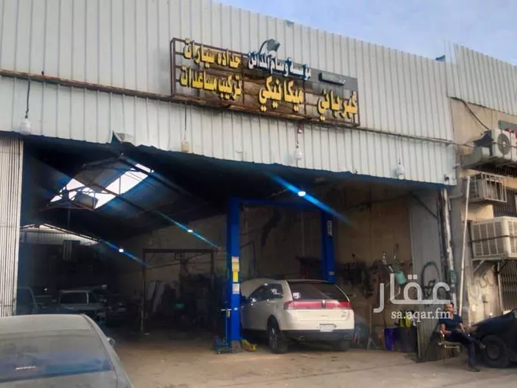 محل للبيع في شارع عبدالصمد بن يحيى, حي الصناعية, مدينة الرياض, منطقة الرياض صورة 2