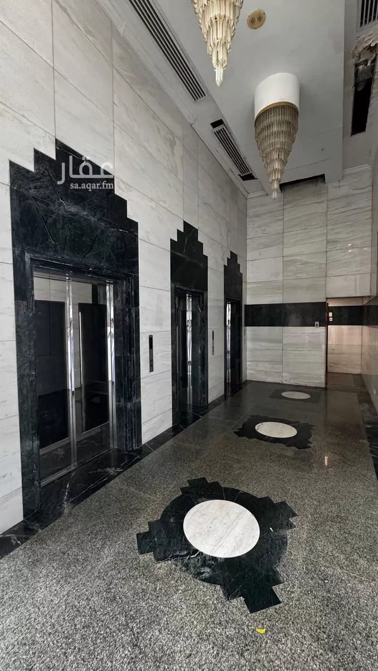 مكتب للبيع في شارع طريق الملك عبدالله الفرعي, حي الرويس, مدينة جدة, منطقة مكة المكرمة صورة 4