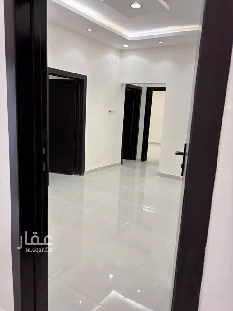 عمارة للبيع في شارع مبايض, حي اليمامة, مدينة الرياض, منطقة الرياض صورة 2