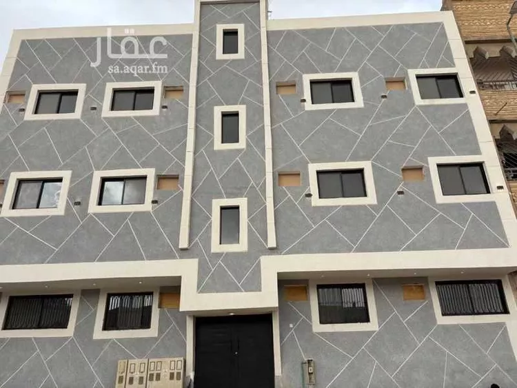 عمارة للبيع في شارع سعد بن أيوب, حي اليمامة, مدينة الرياض, منطقة الرياض 1 صورة