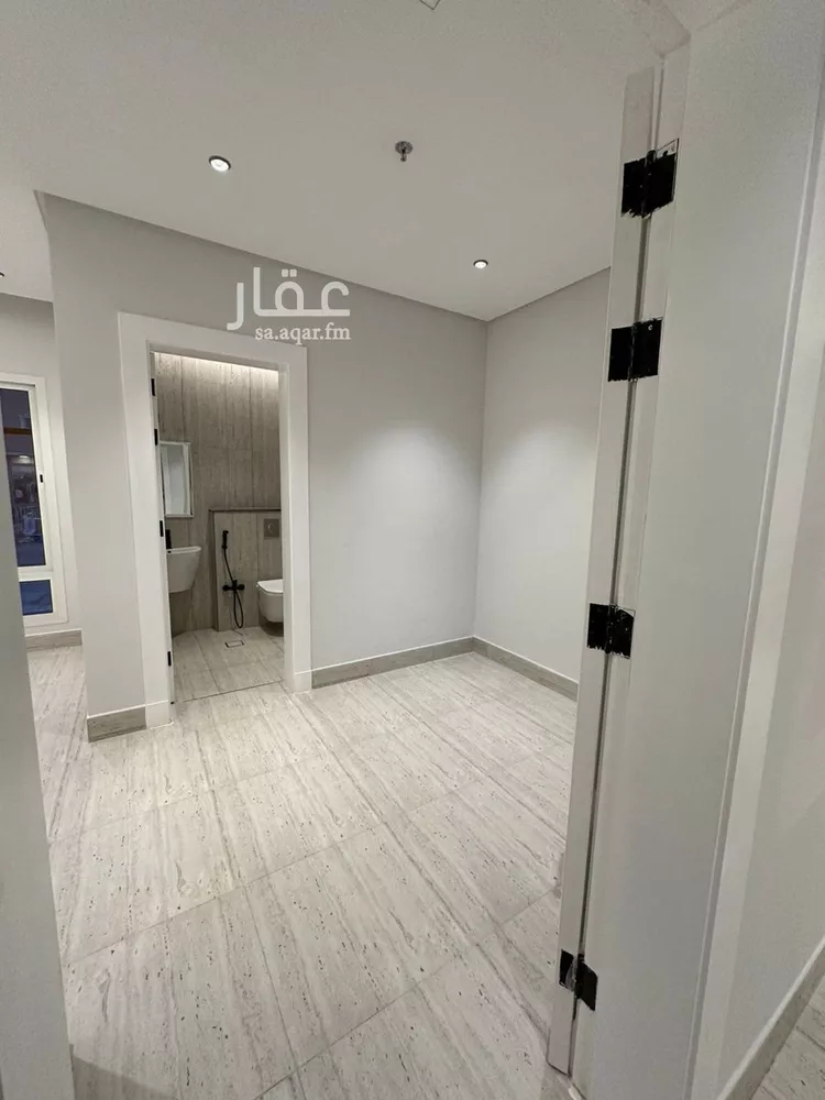شقة للبيع في شارع أبي طاهر إسماعيل الجيطالي, حي النرجس, مدينة الرياض, منطقة الرياض صورة 5