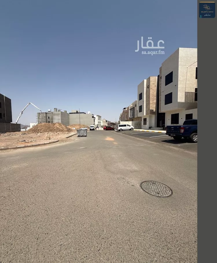 أرض للبيع في شارع الوليد ابن أبي ثور, حي شوران, مدينة المدينة المنورة, منطقة المدينة المنورة 8