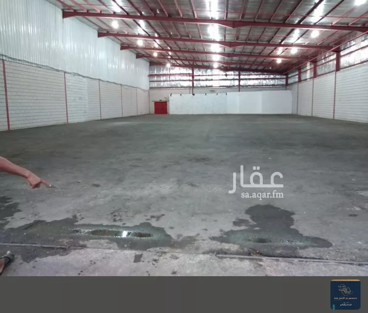 مستودع للإيجار في شارع طريق تبوك القديم السريع, حي القبيبة, مدينة المدينه المنوره, منطقة المدينة المنورة صورة 2