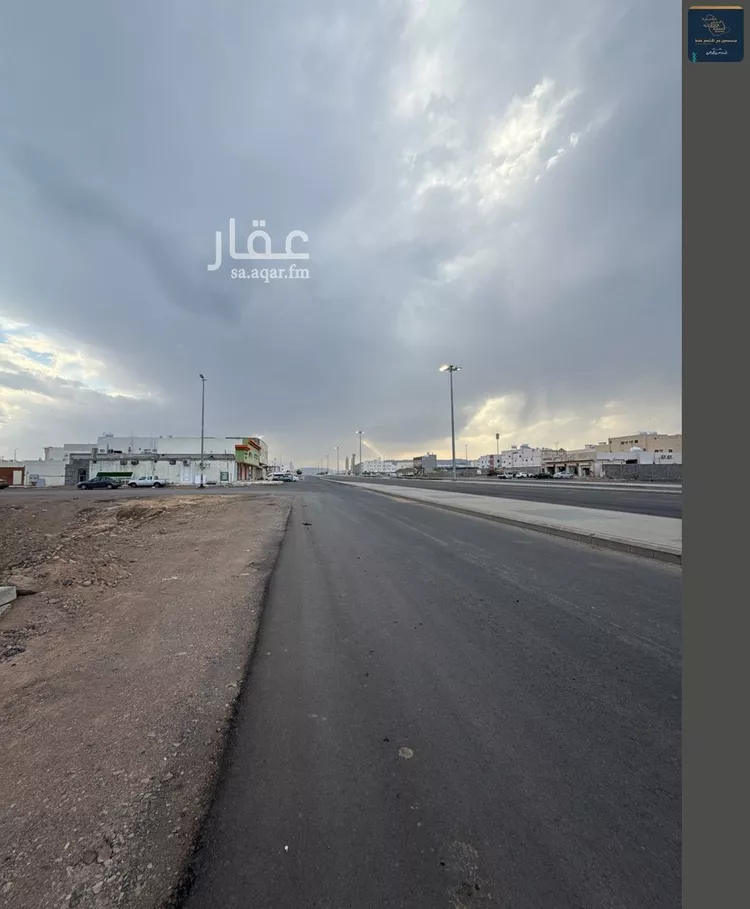 عمارة للبيع في شارع الامير نايف بن عبدالعزيز, حي نبلاء, مدينة المدينة المنورة, منطقة المدينة المنورة 6