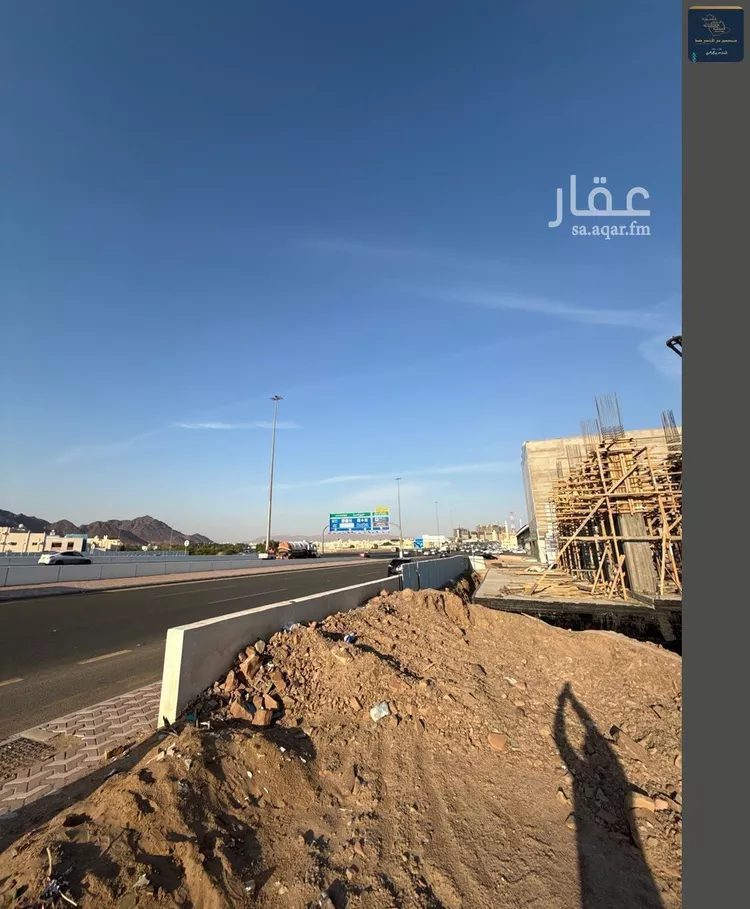 أرض للبيع في شارع طريق الهجرة, حي أبوبريقاء, مدينة المدينة المنورة, منطقة المدينة المنورة صورة 4
